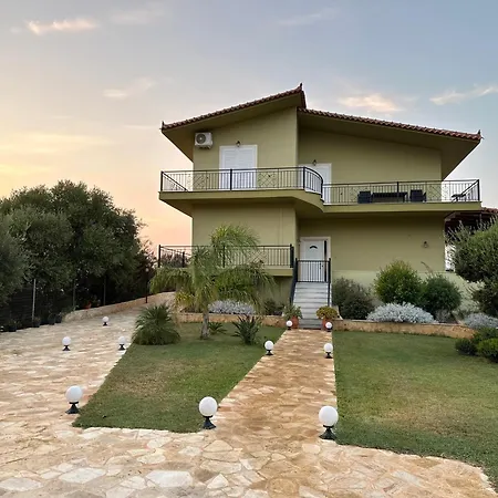 Elenas * Kastro-Kyllini