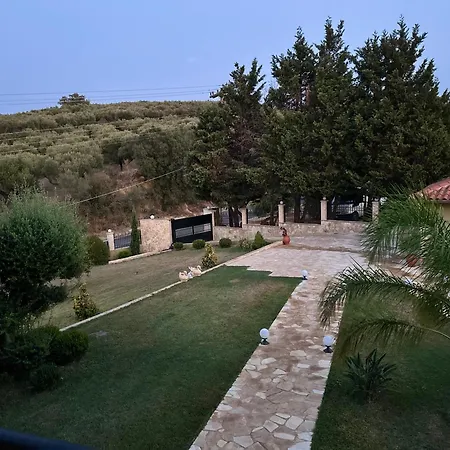 Apartament Elenas *