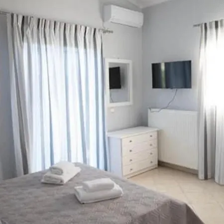 Elenas * Kastro-Kyllini