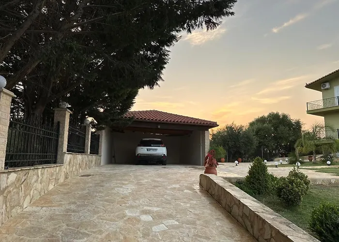 Elenas * Kastro-Kyllini